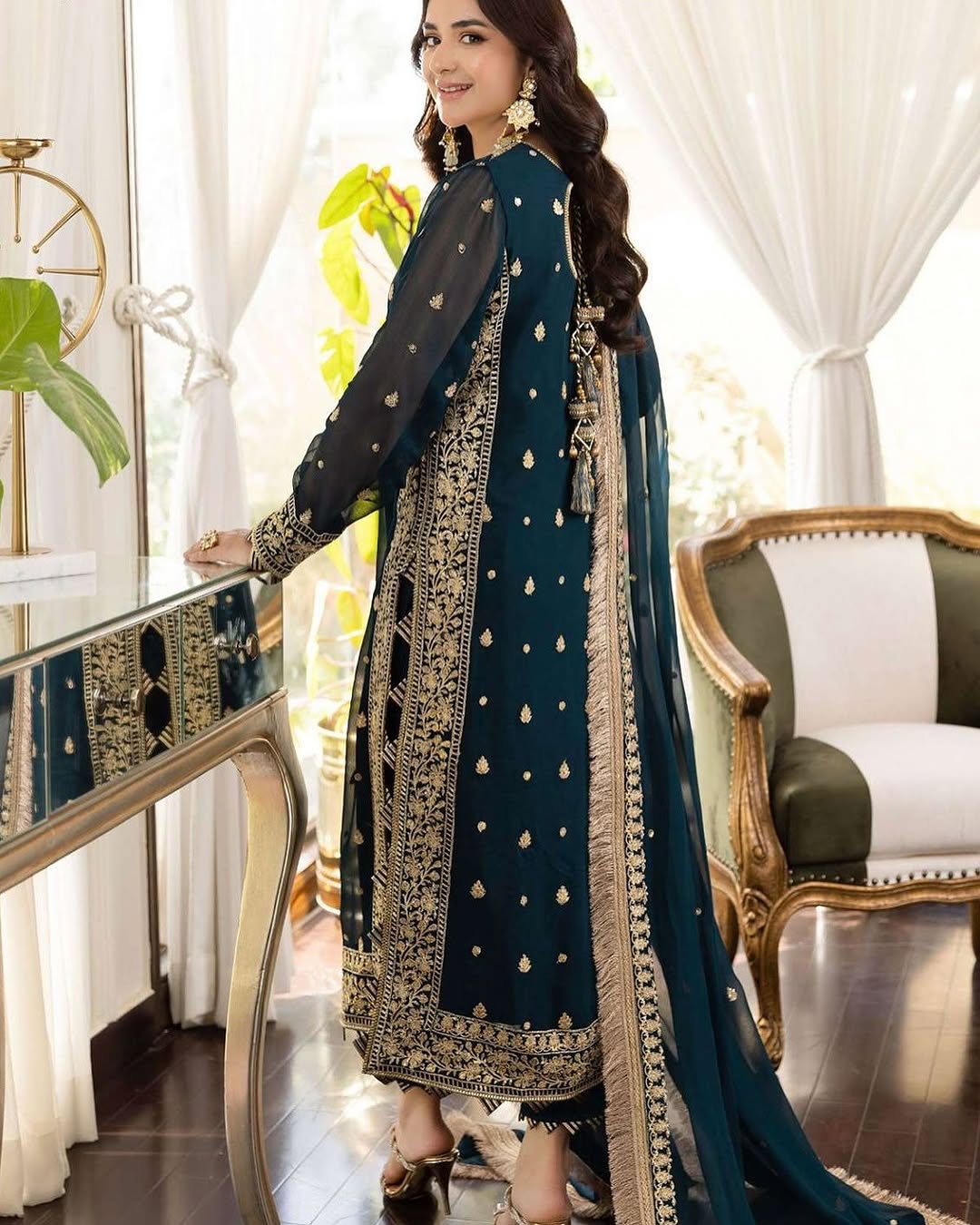 3-Piece Crinkle Chiffon Suit