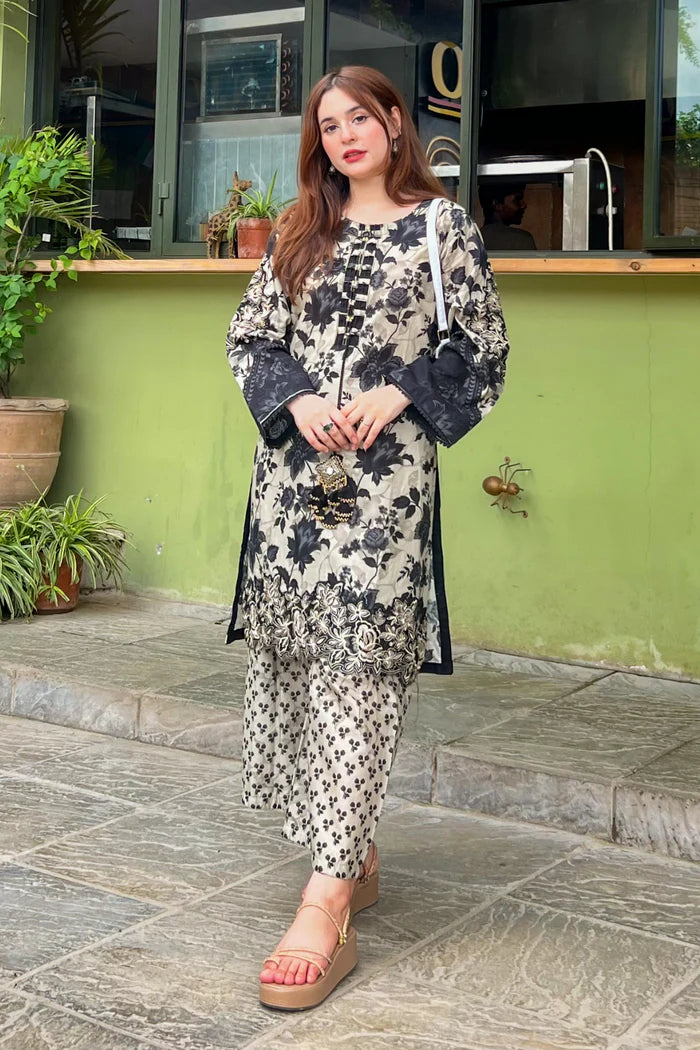 lookbook image shop_this_look_AVdw3f